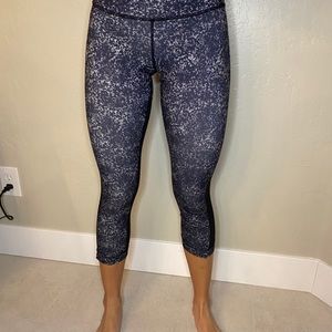 Lululemon Rocket Road Journey Crop